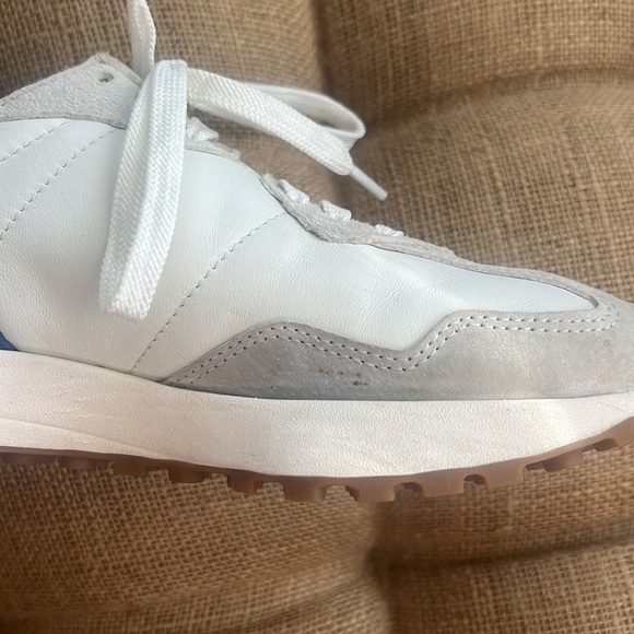 Staud x New Balance 327 - Picture 5 of 5